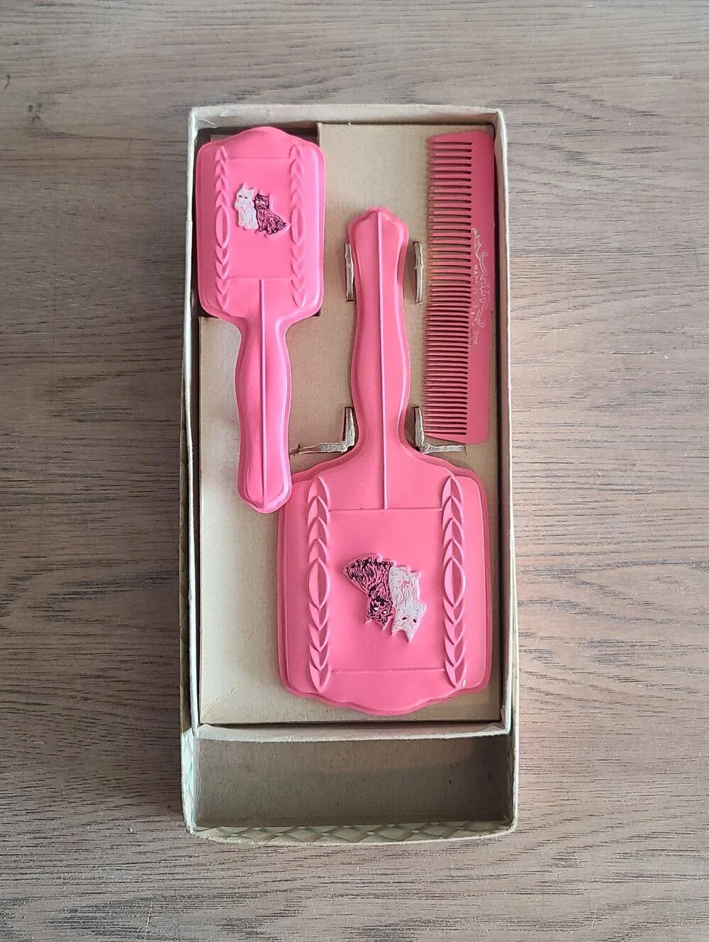 Vtg 1950s-1960s Child’s Pink Vanity Set Mirror Brush Comb Dogs Original Box